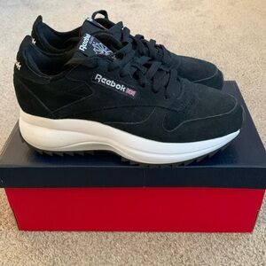 Reebok classic platform shoes